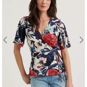 Lucky Brand wrap top
